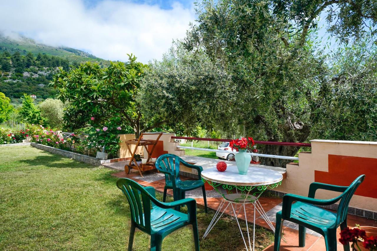 Villa Melina 2 Koinira Extérieur photo